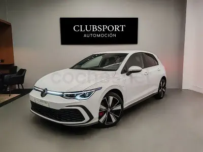 Usado VW Golf VIII GTE 245 CV (180 kW) 2022 Blanco Berlina