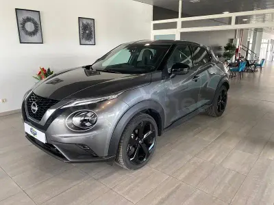 Usado Nissan Juke Tekna 114 CV (83 kW) 2025 Gris / plata SUV