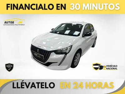 Usado Peugeot 208 Active 100 CV (73 kW) 2022 Blanco Utilitario