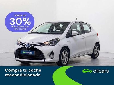 Usado Toyota Yaris Hybrid Active 75 CV (55 kW) 2017 Blanco Berlina