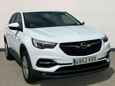 Usado Opel Grandland X Selective 131 CV (96 kW) 2019 Blanco SUV