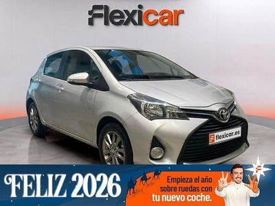 Gris Usado 2017 Toyota Yaris City Berlina | 11.990 € (Precio justo)