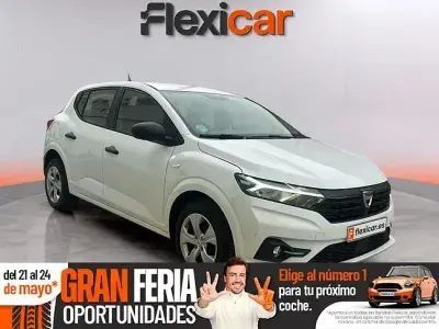 Usado Dacia Sandero Essentiel 67 CV (49 kW) 2021 Blanco