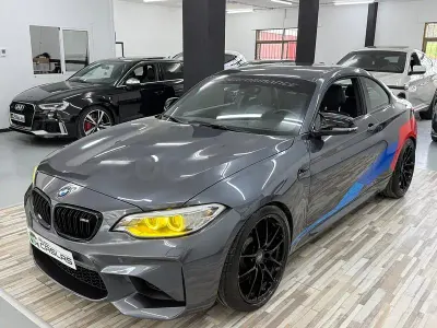 Usado BMW M2 M Performance 370 CV (272 kW) 2017 Gris / plata Coupe