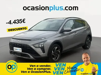Usado Hyundai Bayon 84 CV (61 kW) 2022 Gris SUV