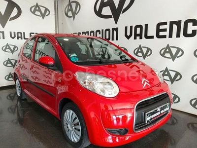 Usado Citroën C1 Seduction 68 CV (50 kW) 2011 Rojo Utilitario