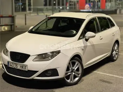 Usado Seat Ibiza ST Style 105 CV (77 kW) 2012 Blanco Familiar