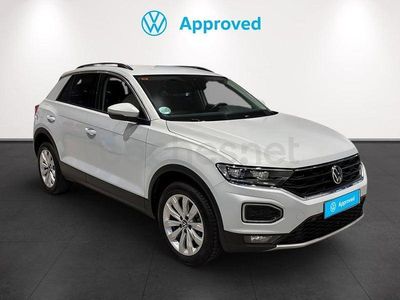 Usado VW T-Roc Advance 150 CV (110 kW) 2021 Gris / plata SUV
