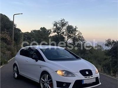 Usado Seat Leon CUPRA 265 CV (194 kW) 2012 Blanco Berlina