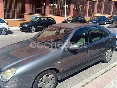 Usado Citroën Xsara 110 CV (80 kW) 2004 Gris / plata Berlina