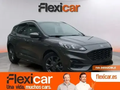Usado Ford Kuga ST-Line 120 CV (88 kW) 2024 Gris SUV