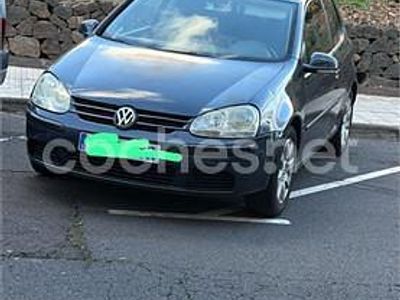 Usado VW Golf IV Trendline 105 CV (77 kW) 2006 Azul Berlina