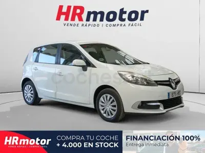 Usado Renault Scénic Expression 115 CV (84 kW) 2014 Blanco Monovolumen