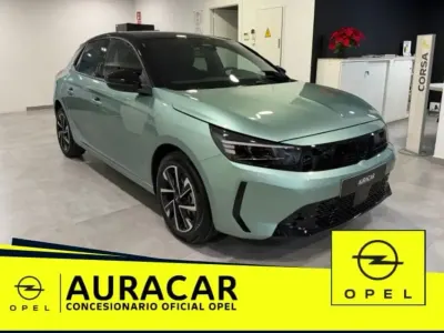 Nuevo Opel Corsa 110 CV (80 kW) 2025 Verde Utilitario