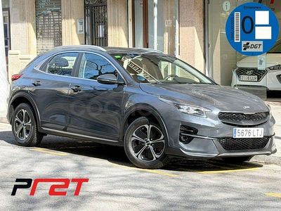 Usado Kia XCeed 141 CV (103 kW) 2021 Gris / plata SUV