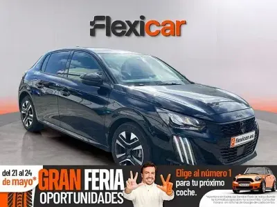 Usado Peugeot 208 Allure 100 CV (73 kW) 2025 Negro Utilitario