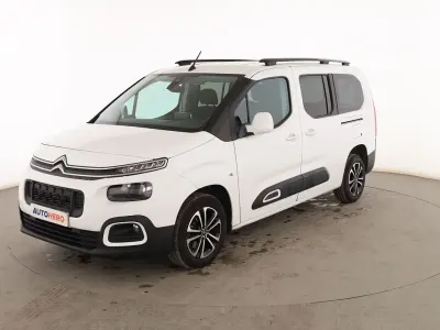 Usado Citroën Berlingo Shine 131 CV (96 kW) 2019 Blanco Monovolumen