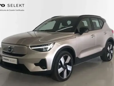 Usado Volvo XC40 Core 169 kW (230 CV) 2022 Beige SUV