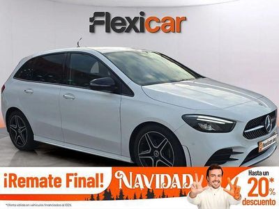 Blanco Usado 2023 Mercedes B200 Monovolumen | 32.490 € (Un poco caro)