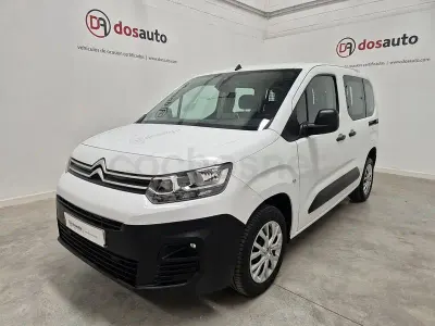 Usado Citroën Berlingo Business Class 102 CV (75 kW) 2023 Blanco Monovolumen