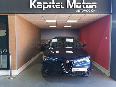 Usado Alfa Romeo Stelvio Executive 210 CV (154 kW) 2020 Azul SUV