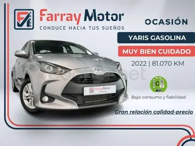 Usado Toyota Yaris 125 CV (91 kW) 2022 Gris / plata Utilitario