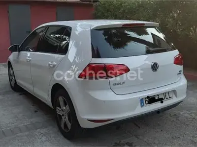 Usado VW Golf VII Advance 110 CV (80 kW) 2016 Blanco Berlina