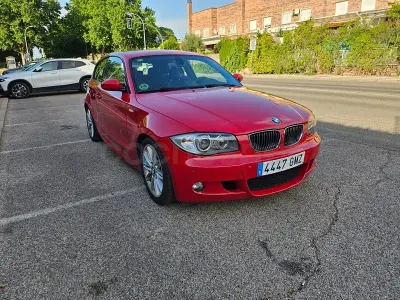 Usado BMW 116 115 CV (84 kW) 2009 Rojo Utilitario