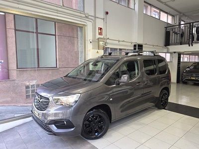 Usado Opel Combo Life Selective 110 CV (80 kW) 2019 Gris / plata Monovolumen