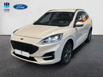 Usado Ford Kuga ST-Line 226 CV (166 kW) 2023 Blanco SUV
