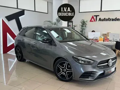Usado Mercedes B220 170 CV (125 kW) 2019 Gris / plata Monovolumen