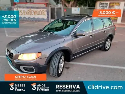 Begagnad Volvo XC70 Momentum 163 HK (119 kW) 2010 Brun Kombi