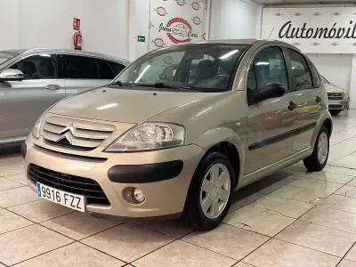 Usado Citroën C3 61 CV (44 kW) 2008 Beige Berlina