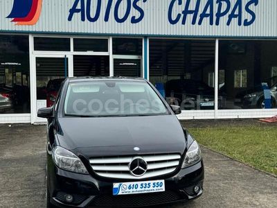 Negro Usado 2014 Mercedes B180 Monovolumen | 15.400 € (Un poco caro)