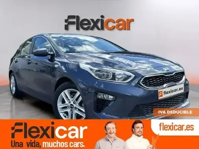 Usado Kia Ceed 140 CV (102 kW) 2020 Azul Utilitario