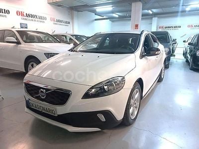 Blanco Usado 2014 Volvo V40 CC Kinetic Familiar | 11.000 € (Buen precio)