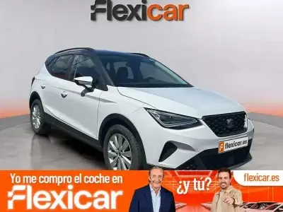 Usado Seat Arona Reference 95 CV (69 kW) 2023 Blanco SUV