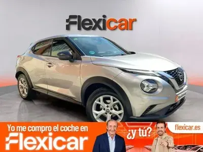 Usado Nissan Juke N-Connecta 117 CV (86 kW) 2020 Gris SUV