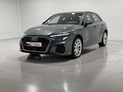 Usado Audi A3 Ambiente 150 CV (110 kW) 2023 Gris Berlina