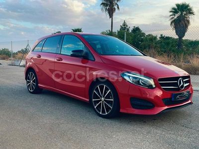Rojo Usado 2015 Mercedes B220 AMG Monovolumen | 13.499 € (Buen precio)