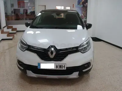 Usado Renault Captur Zen 90 CV (66 kW) 2019 Blanco SUV