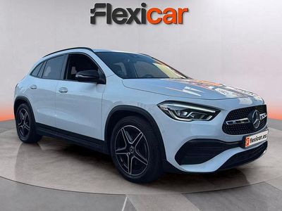 Blanco Usado 2021 Mercedes GLA200 SUV | 29.490 € (Caro)