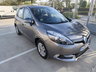 Usado Renault Scénic III Business 110 CV (80 kW) 2012 Beige Monovolumen
