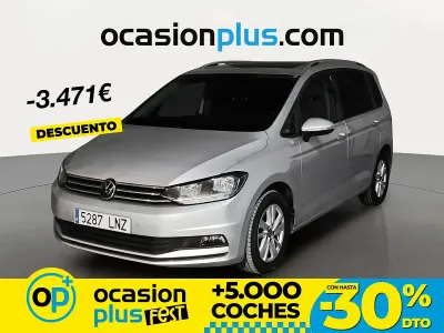 Usado VW Touran Advance 150 CV (110 kW) 2021 Gris Monovolumen