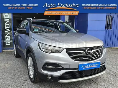 Usado Opel Grandland X 130 CV (95 kW) 2019 Gris / plata SUV