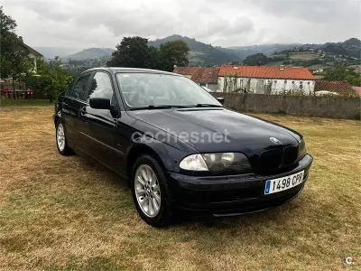 Usado BMW 318 113 CV (83 kW) 1999 Azul Berlina