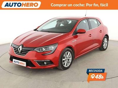 Usado Renault Mégane IV Zen 132 CV (97 kW) 2017 Rojo Utilitario