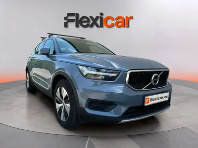 Usado Volvo XC40 150 CV (110 kW) 2019 Gris SUV