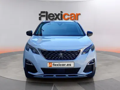 Usado Peugeot 3008 Allure 131 CV (96 kW) 2018 Blanco SUV