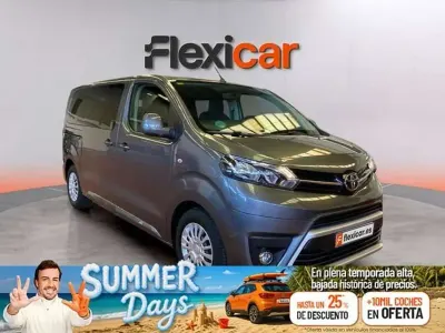 Usado Toyota Proace 116 CV (85 kW) 2018 Gris Monovolumen